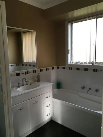 Additional image 8 of 1/10 Ashwood Court, Austins Ferry TAS 7011