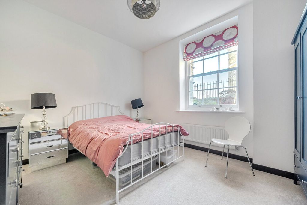 Additional image 8 of 3 bed flat for saleMccarthy Crescent, Wellesley, Aldershot GU11