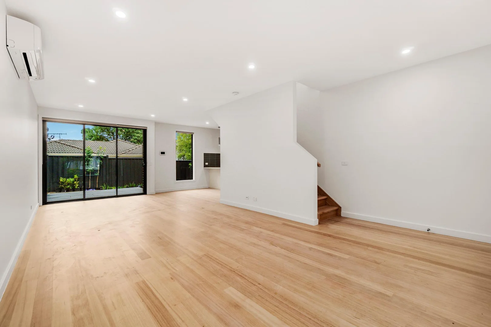 Additional image 3 of 1/6 Frank Street, Doncaster VIC 3108