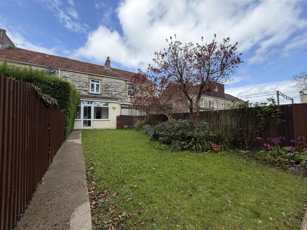 Elm View, Midsomer Norton