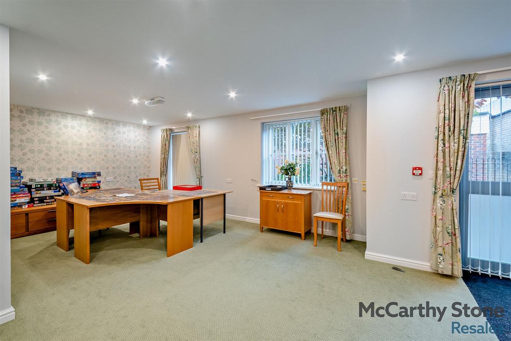 Additional image 20 of 2 bed flat for saleLady Susan Court, New Road, Basingstoke RG21