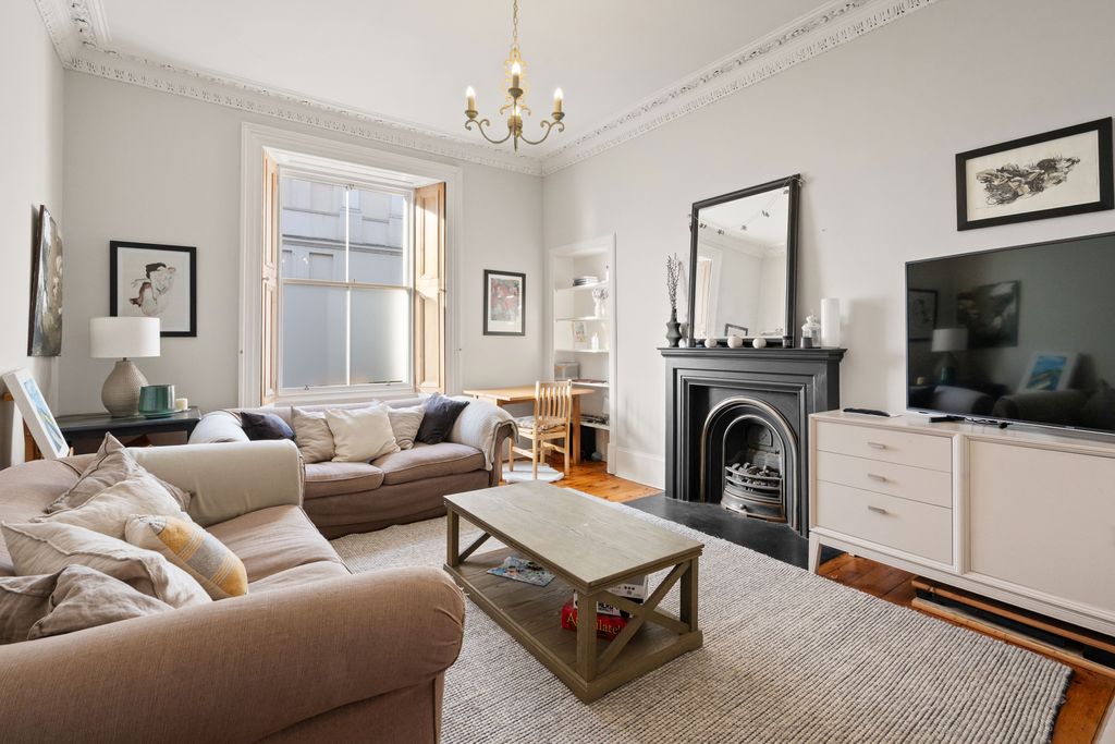 Additional image 2 of 2 bed flat for sale3 (Gf1), Cornwall Street, Edinburgh EH1