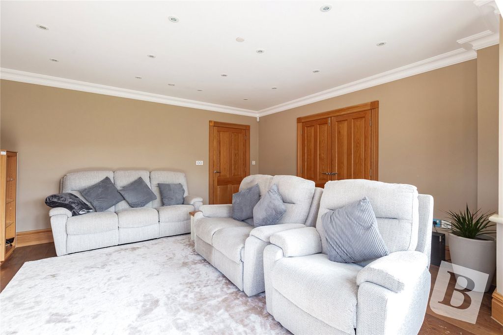 Additional image 30 of 5 bed detached house for saleSt. Marys Lane, Upminster RM14