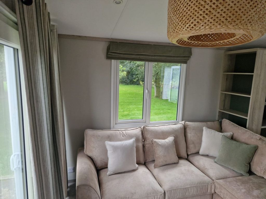 Additional image 5 of 2 bed mobile/park home for saleFintry, Glasgow G63