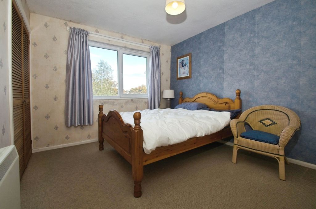 Additional image 9 of 2 bed flat for saleCoed Edeyrn, Llanedeyrn, Cardiff CF23