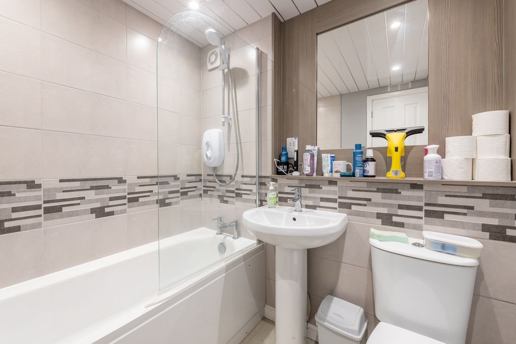 Additional image 11 of 2 bed flat for saleMillside Terrace, Peterculter AB14