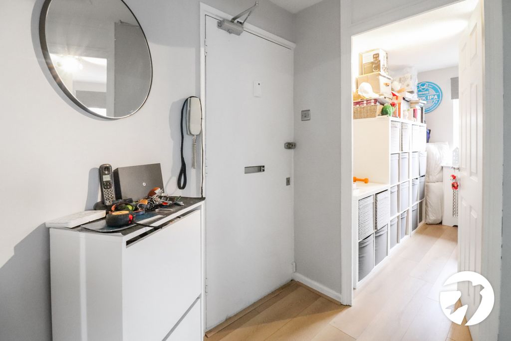 Additional image 5 of 2 bed flat for saleHeathdene Drive, Belvedere DA17