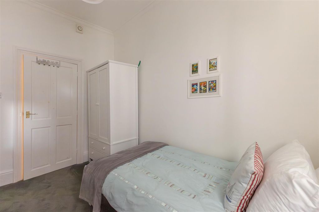 Additional image 23 of 3 bed flat for saleMarina, Bexhill-On-Sea TN40