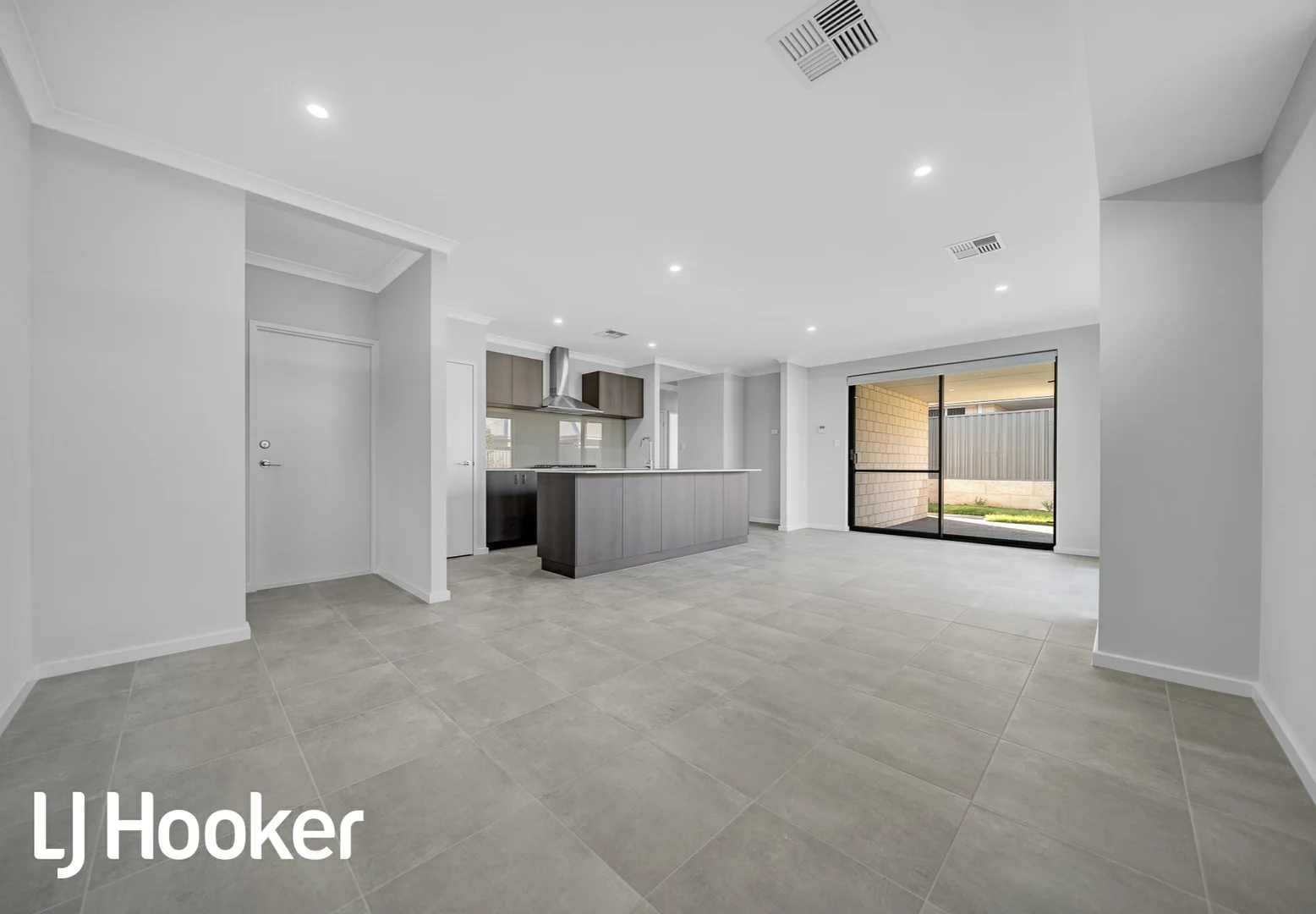 Additional image 7 of 31 Gambier Grove, Eglinton WA 6034