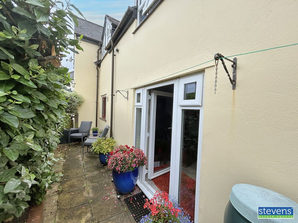 Additional image 14 of 2 bed flat for saleEast Street, Okehampton, Devon EX20