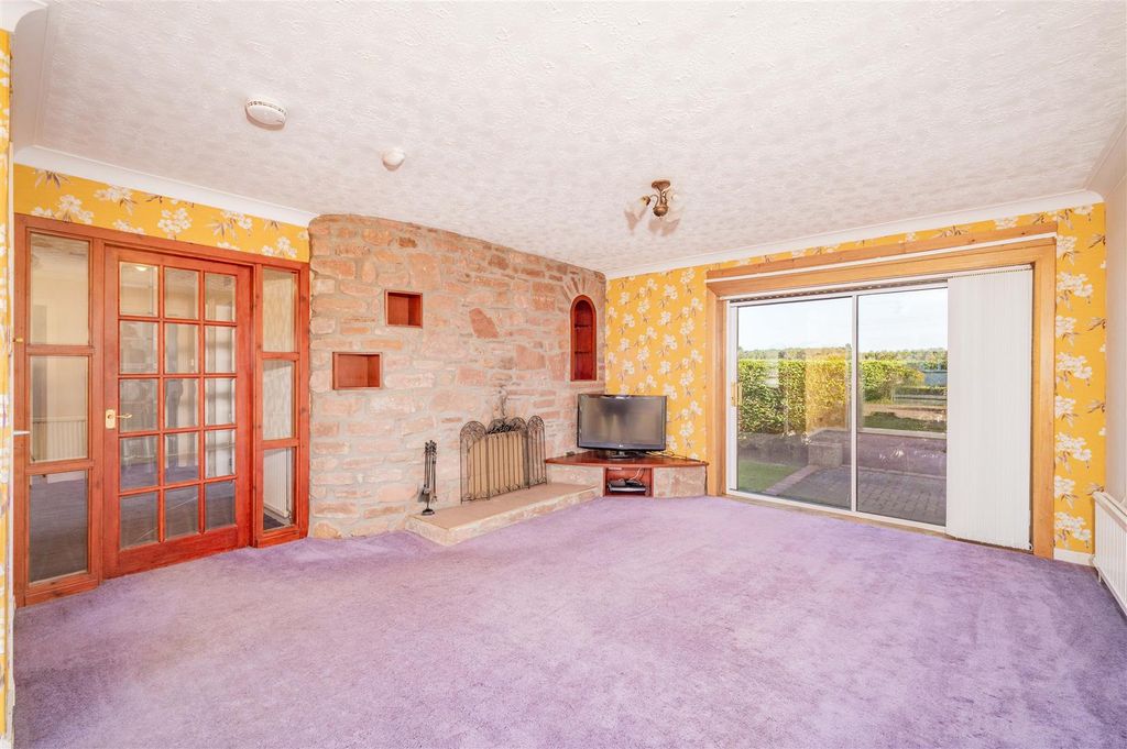 Additional image 3 of 4 bed detached bungalow for saleAffleck Gardens, Monikie, Broughty Ferry, Dundee DD5