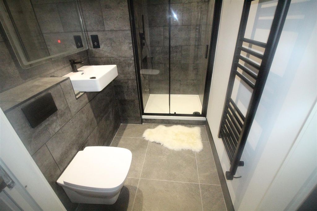 Additional image 4 of Studio for saleTextile Street, Dewsbury WF13