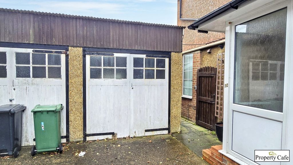 Additional image 19 of 2 bed flat for sale1 Cooden Drive, Bexhill On Sea TN39