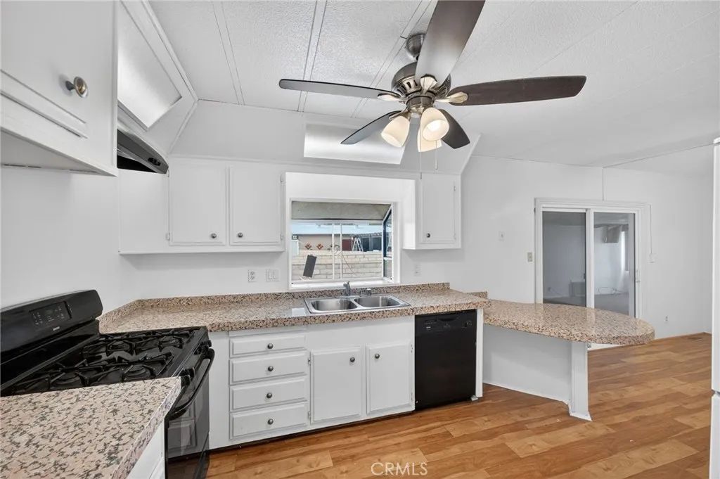 Additional image 85 of 33183 Laura Dr, Thousand Palms, CA 92276