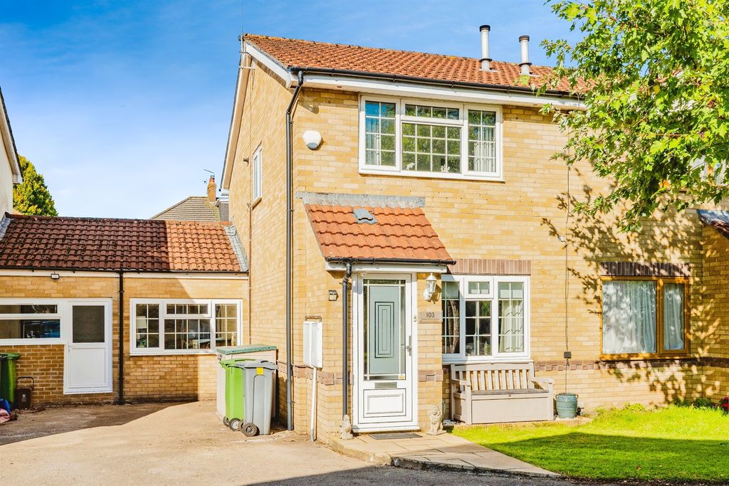 2 bed semi-detached house for saleSilver Birch Close, Cardiff CF14
