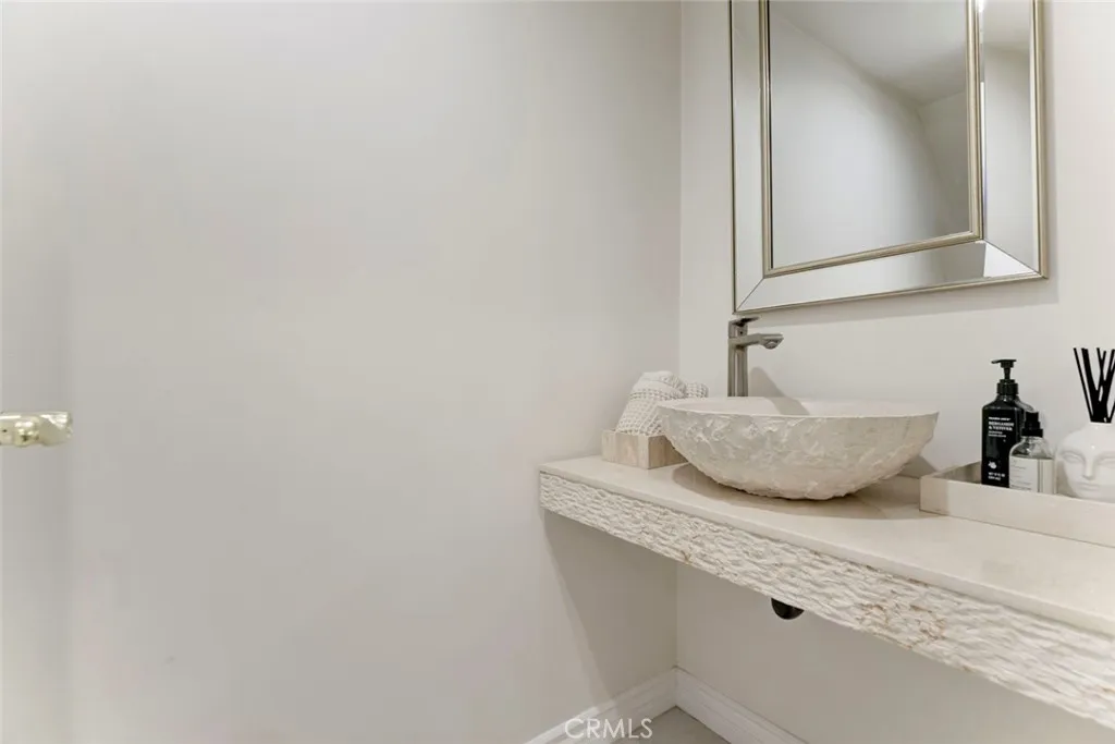 Additional image 22 of 4342 Coldwater Canyon Ave Unit 3, Studio City, CA 91604