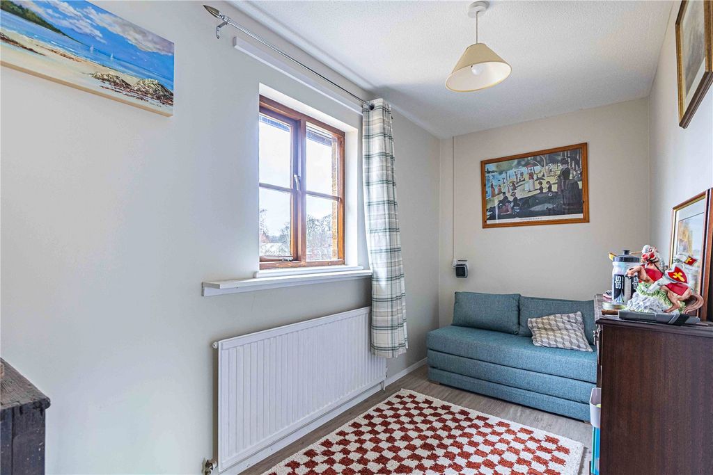 Additional image 11 of 2 bed flat for saleBridge Street, Berkhamsted, Hertfordshire HP4