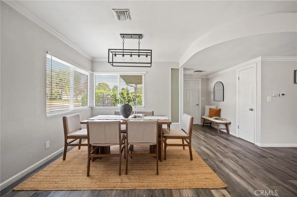 Additional image 14 of 7027 Gloria Avenue, Lake Balboa, CA 91406