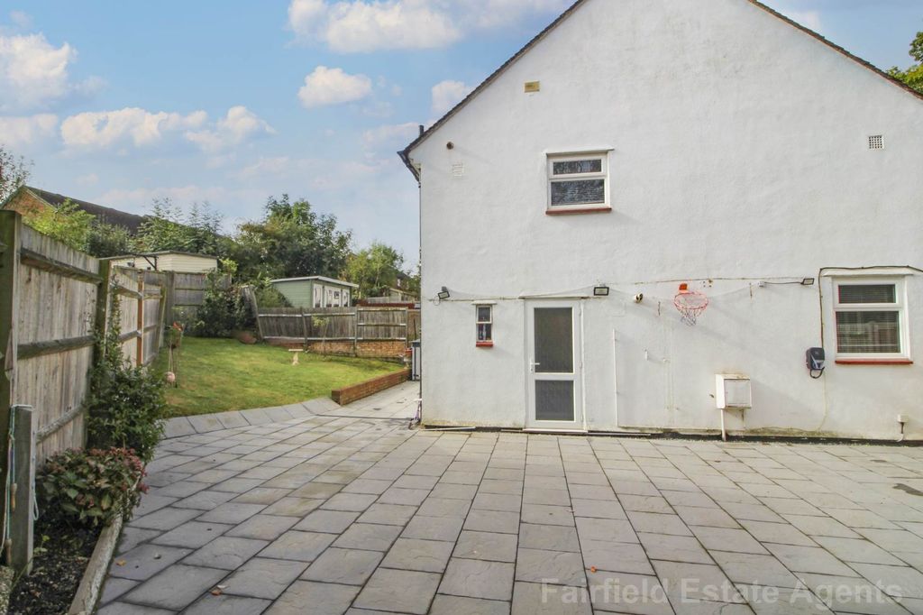Additional image 4 of 4 bed semi-detached house for saleNorthwick Road, Watford WD19