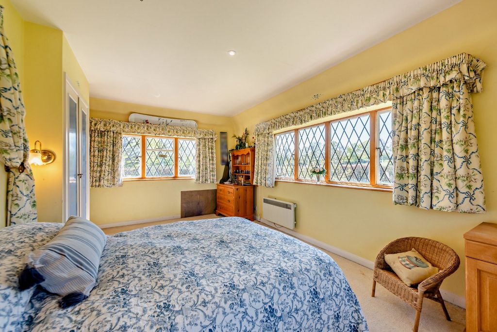 Additional image 15 of 8 bed equestrian for saleConeyhurst Road, Billingshurst, West Sussex RH14