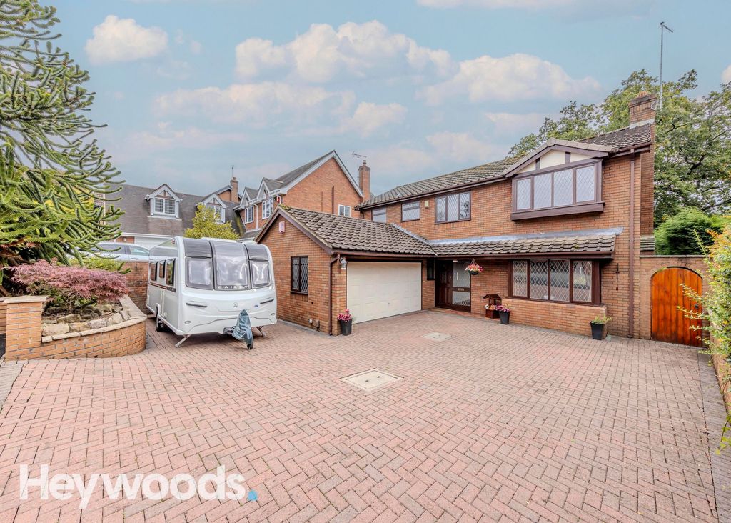 Additional image 44 of 4 bed detached house for saleCastel Close, Seabridge, Newcastle Under Lyme ST5