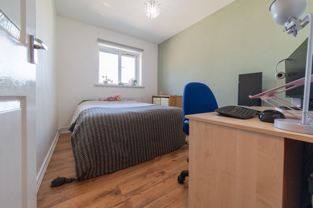 Additional image 14 of 2 bed flat for saleStacey Court, Roath CF24