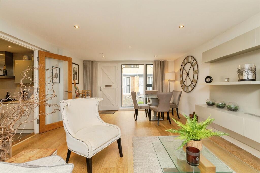 Additional image 3 of Rivers Street Mews, Bath