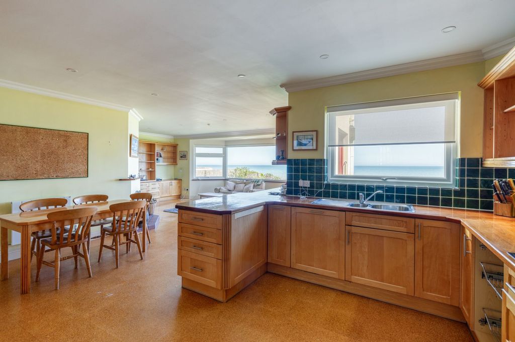 Additional image 9 of 5 bed detached house for saleBelle Hougue Avenue, Grouville JE3