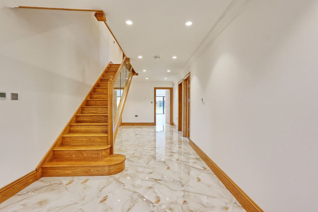 Additional image 26 of 6 bed detached house for saleCurtis Road, Emerson Park RM11