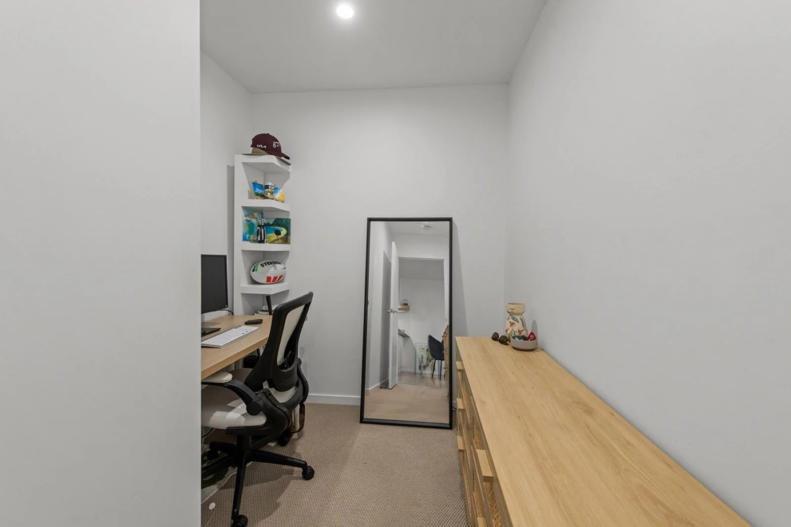 Additional image 13 of ID:21173734/88 Waldheim Street, Annerley QLD 4103