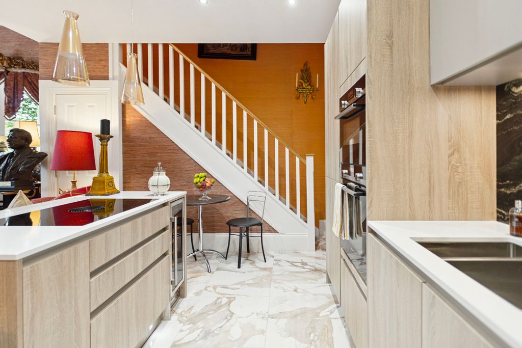 Additional image 7 of 3 bed flat for saleDalnair Castle, Croftamie, Glasgow G63
