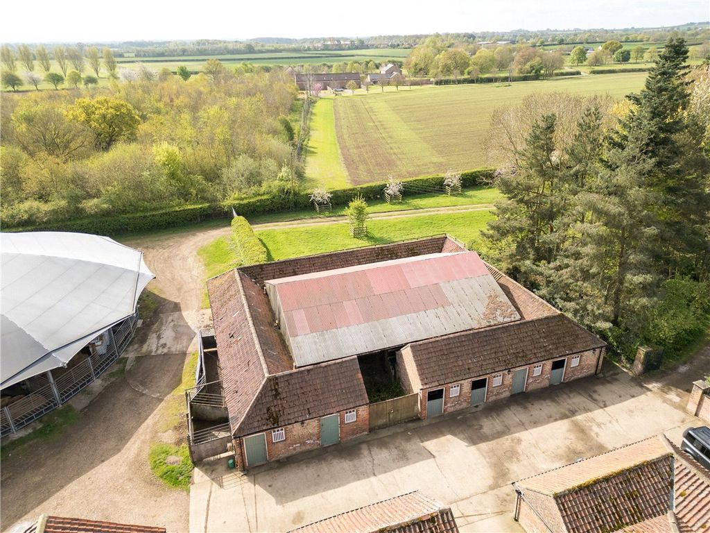 Land for saleBarn For Conversion, Barn 2, Low Farm Barns, Thorpe Underwood, North Yorkshire YO26 photo 2