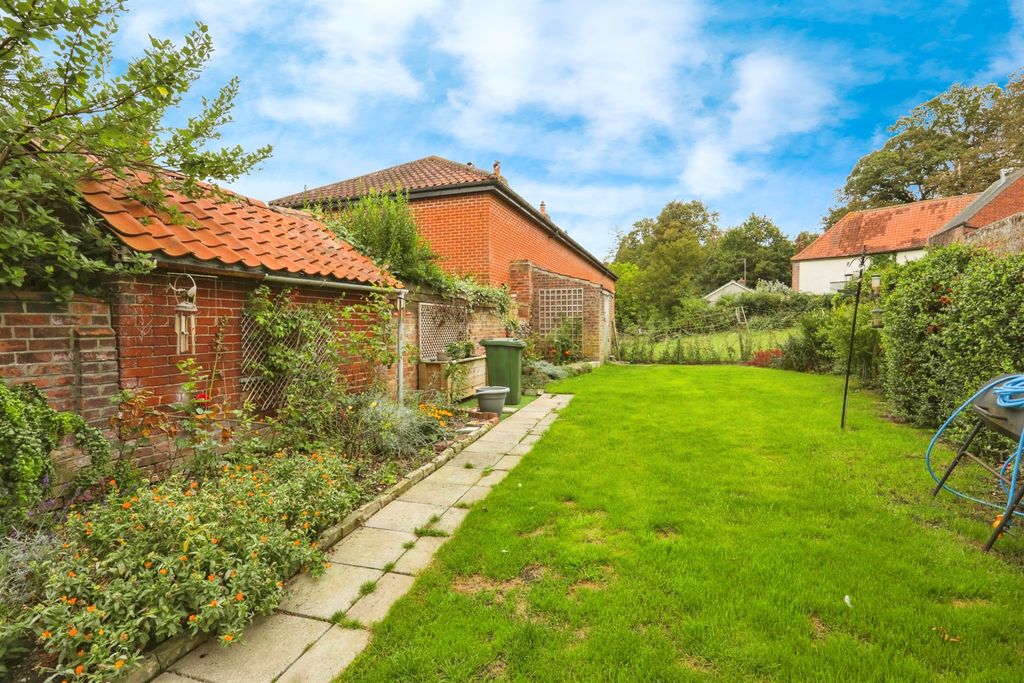 Additional image 14 of 2 bed flat for saleBridge Street, Framlingham, Woodbridge IP13