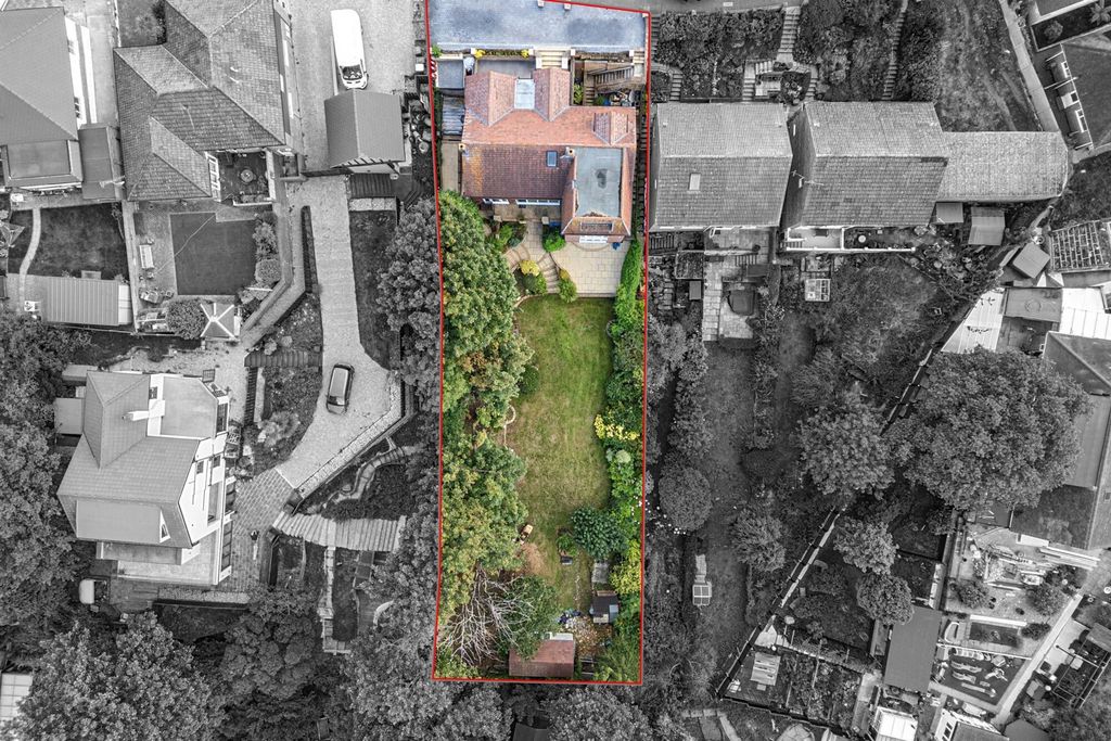 Additional image 38 of 8 bed detached house for saleFremantle Road, Belvedere DA17