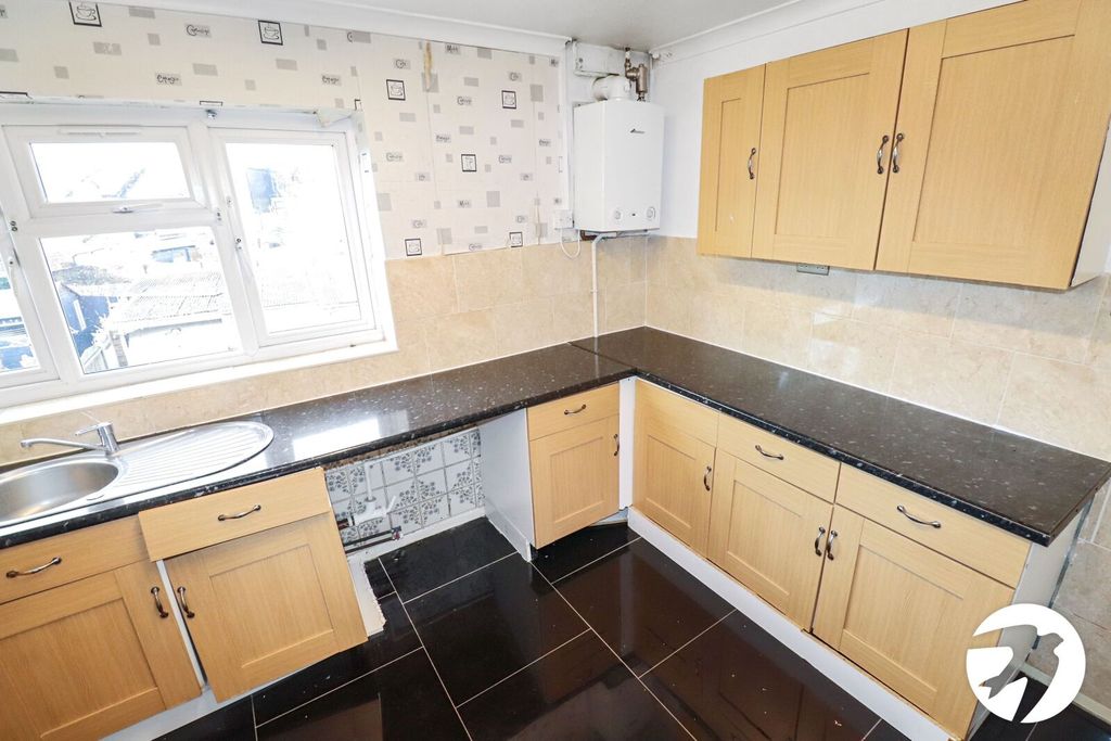 Additional image 3 of 2 bed maisonette for saleRipley Road, Belvedere DA17