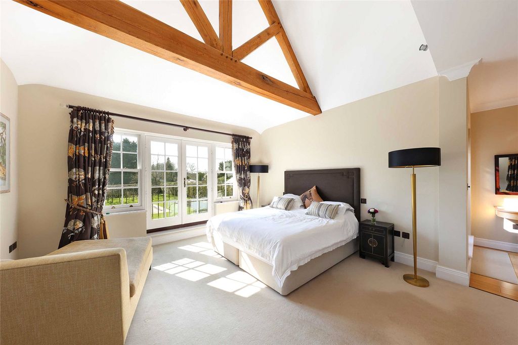 Additional image 10 of 6 bed detached house for salePenn Road, Beaconsfield, Buckinghamshire HP9
