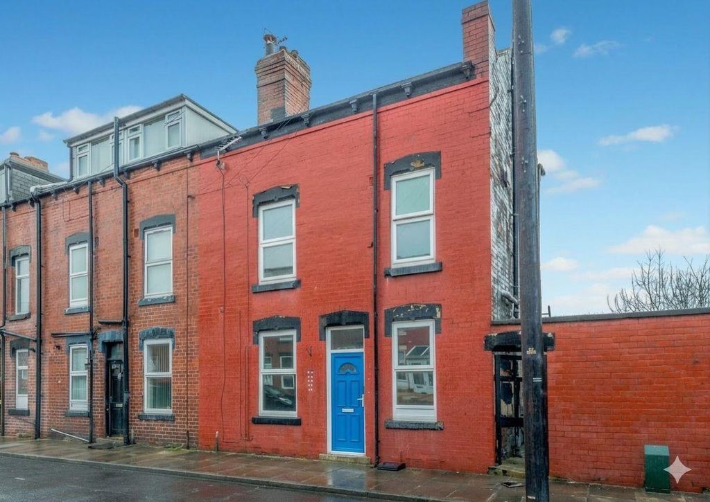 Additional image 8 of 2 bed terraced house for saleRoseneath Street, Wortley, Leeds LS12