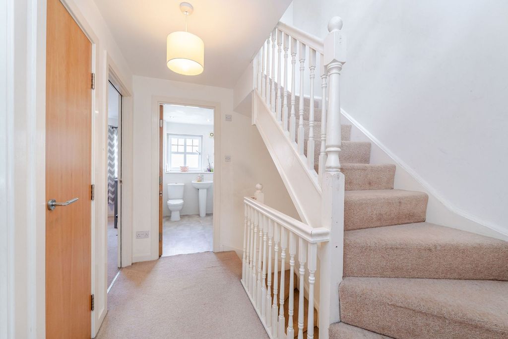 Additional image 13 of 6 bed town house for saleMosside Terrace, Bathgate EH48