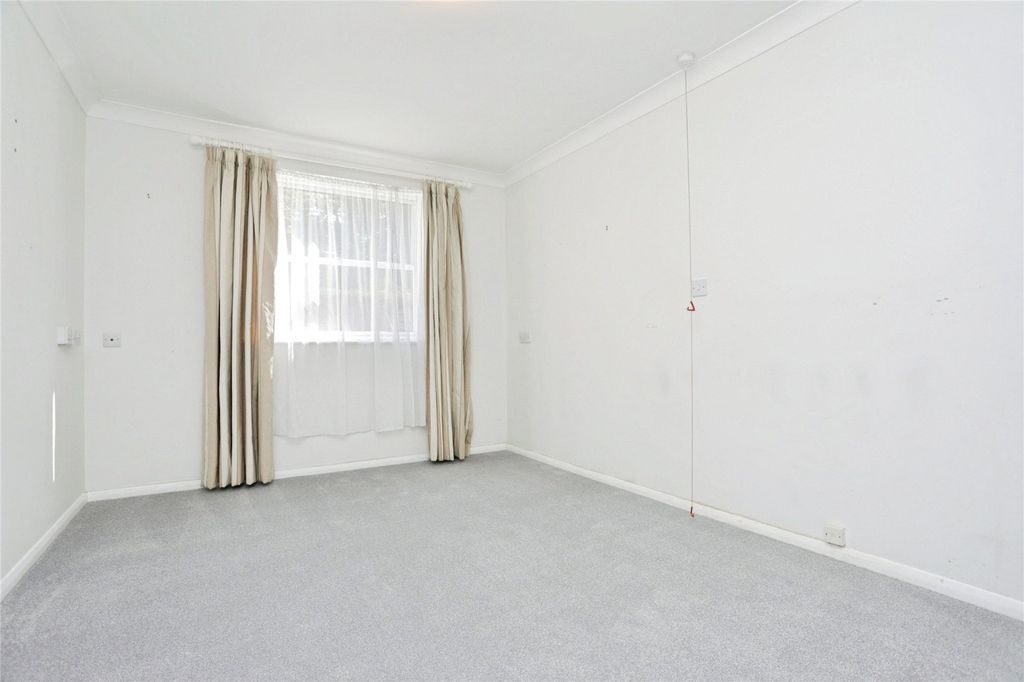 Additional image 5 of 1 bed flat for saleElmhurst Court, Woodbridge IP12