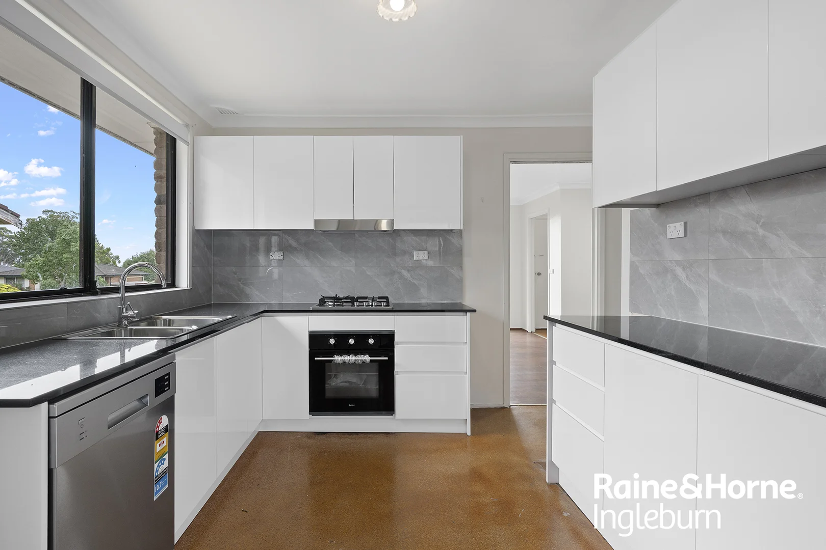 Additional image 5 of 12 Balimo Place, Glenfield NSW 2167