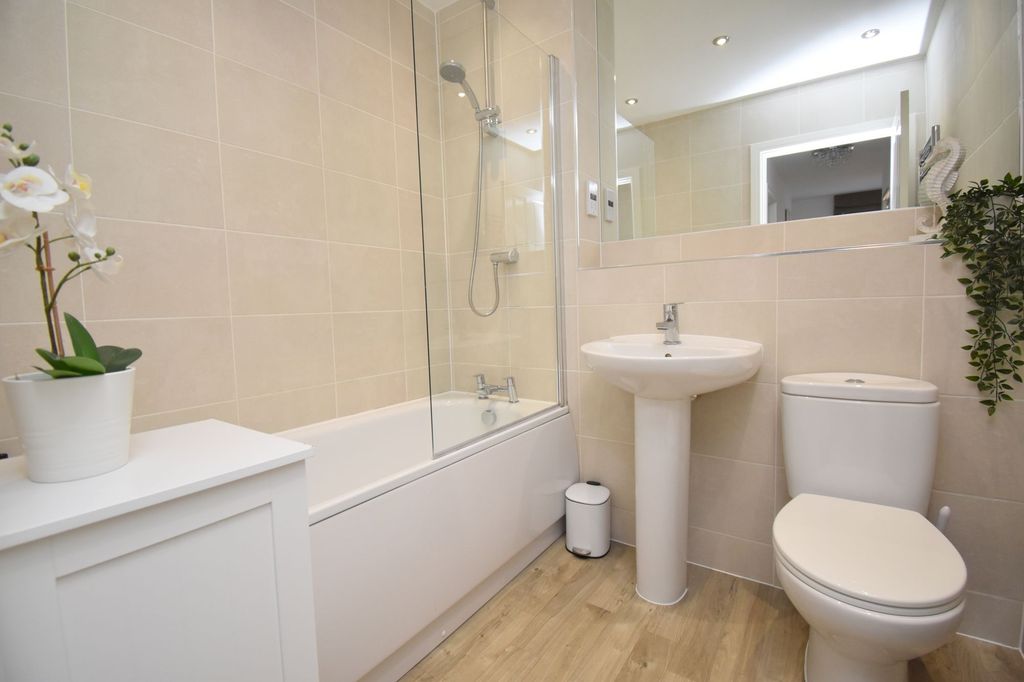 Additional image 20 of 4 bed detached house for saleCollings Crescent, Biggleswade SG18