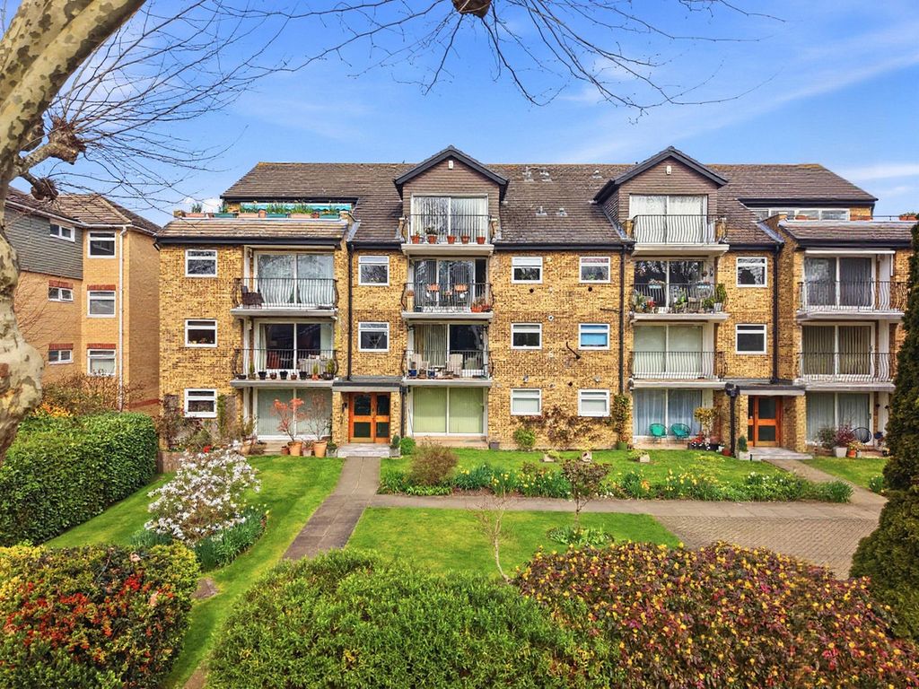 Additional image 16 of 3 bed penthouse for saleOverbury Avenue, Beckenham BR3