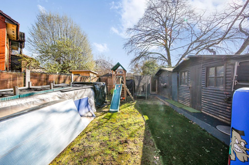 Additional image 22 of 3 bed semi-detached house for saleWaterside Close, Barking IG11