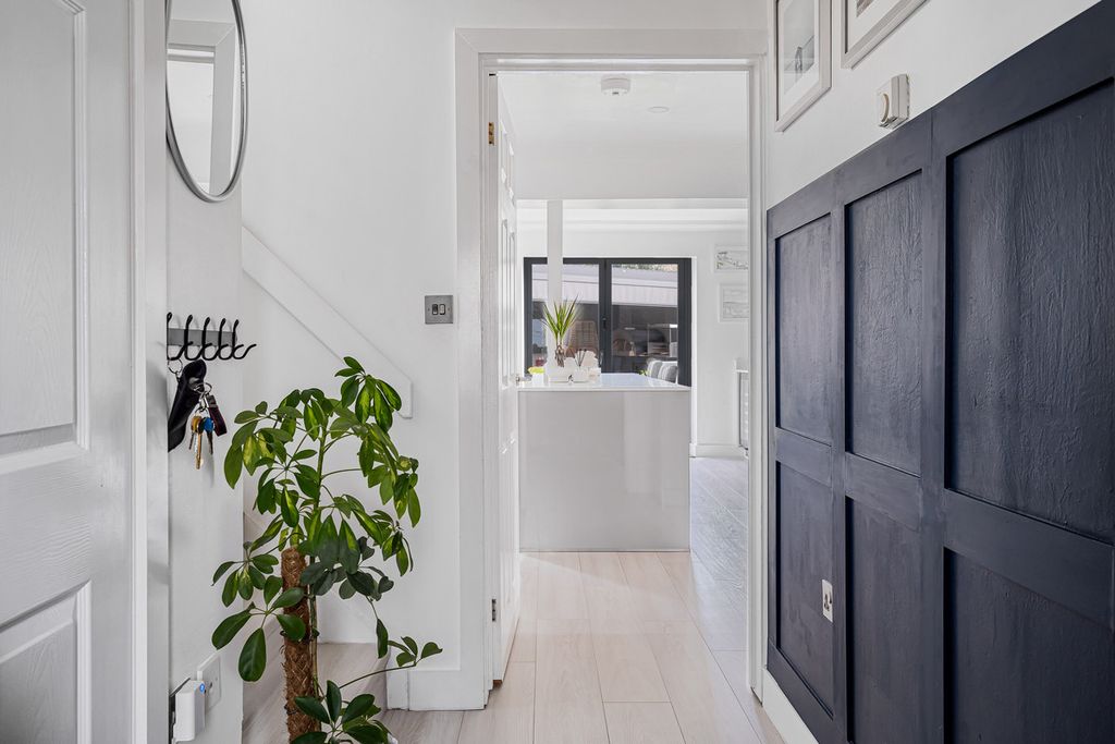 Additional image 4 of 4 bed detached house for saleCorncrake Way, Bicester OX26