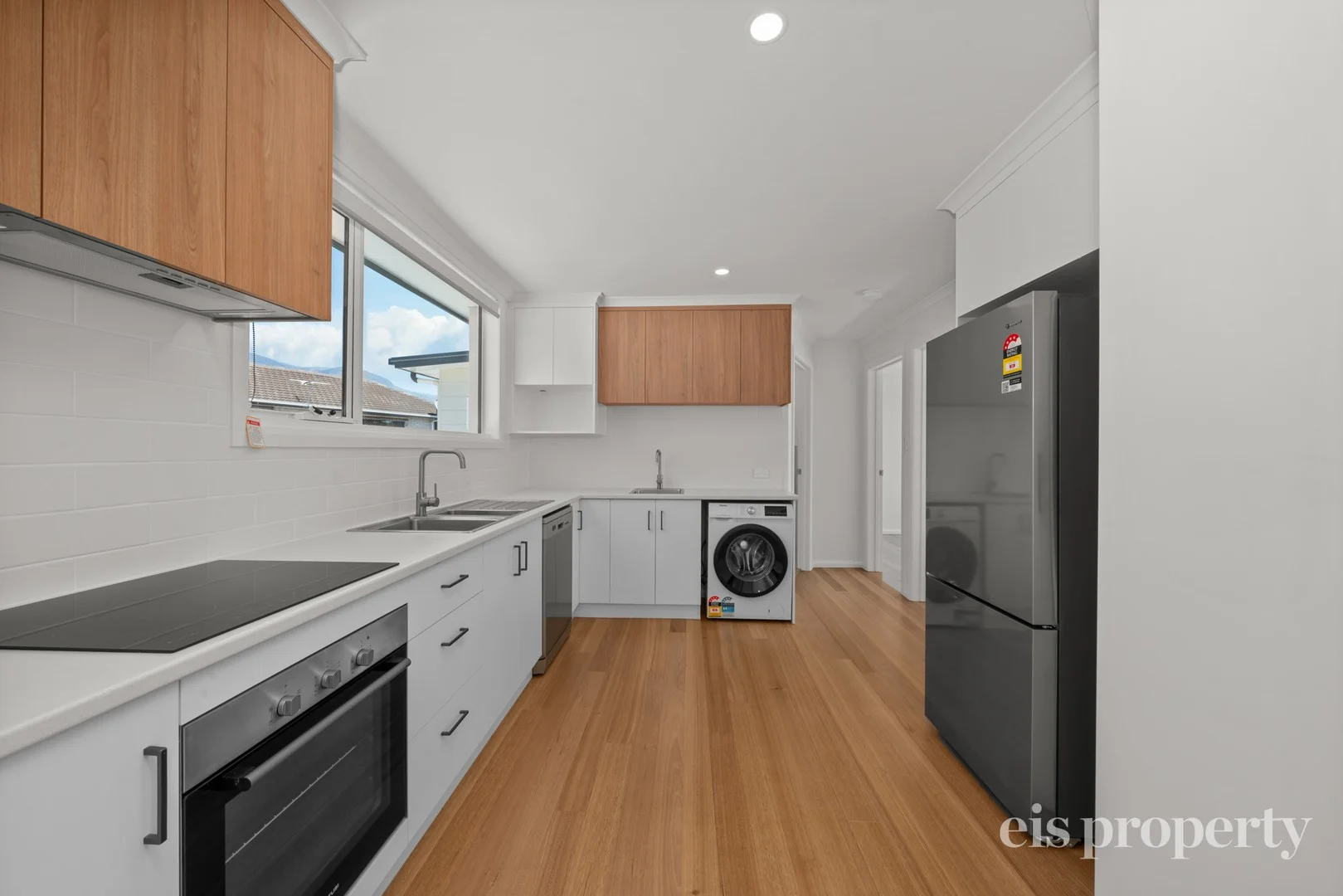 2/68 Bay Road, New Town TAS 7008
