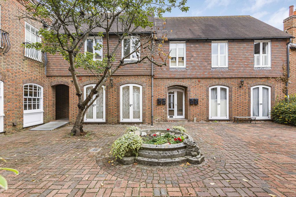 Additional image 14 of 2 bed flat for saleLombard Street, Abingdon OX14