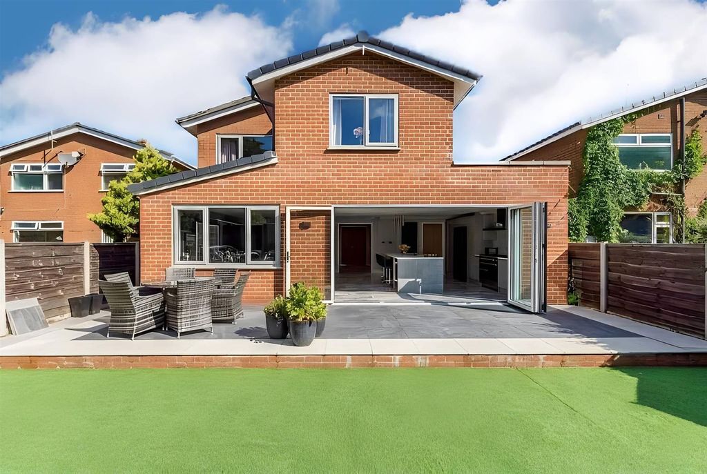 Additional image 2 of 4 bed link detached house for saleDevonshire Drive, Alderley Edge SK9
