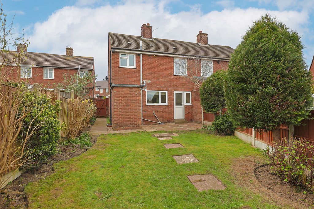 Additional image 23 of 3 bed semi-detached house for saleOutram Road, Newbold, Chesterfield S41