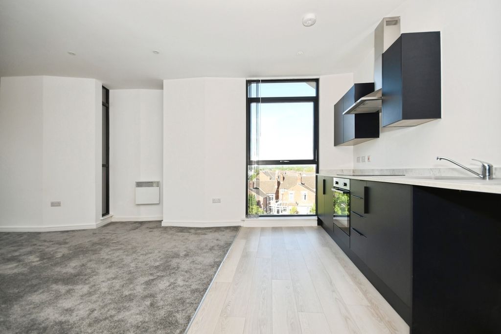 Additional image 7 of 1 bed flat for saleWest Bars, Chesterfield, Derbyshire S40