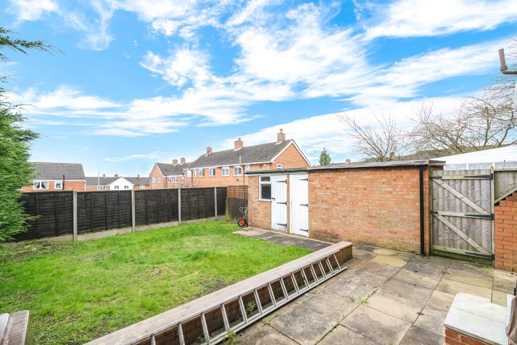 Additional image 13 of Whitford Close, Bromsgrove, Worcestershire, B61